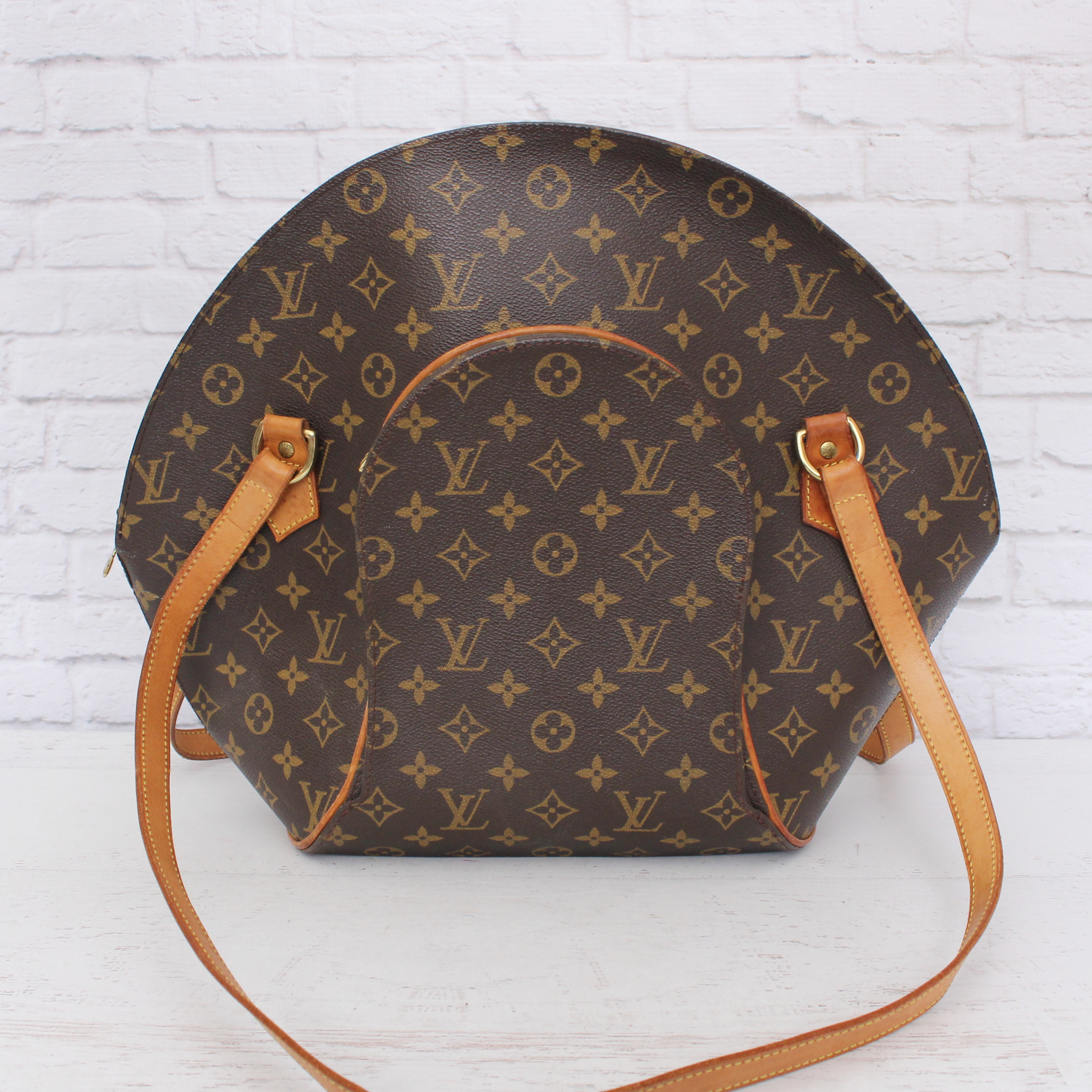 Louis Vuitton Ellipse Shopping Tote