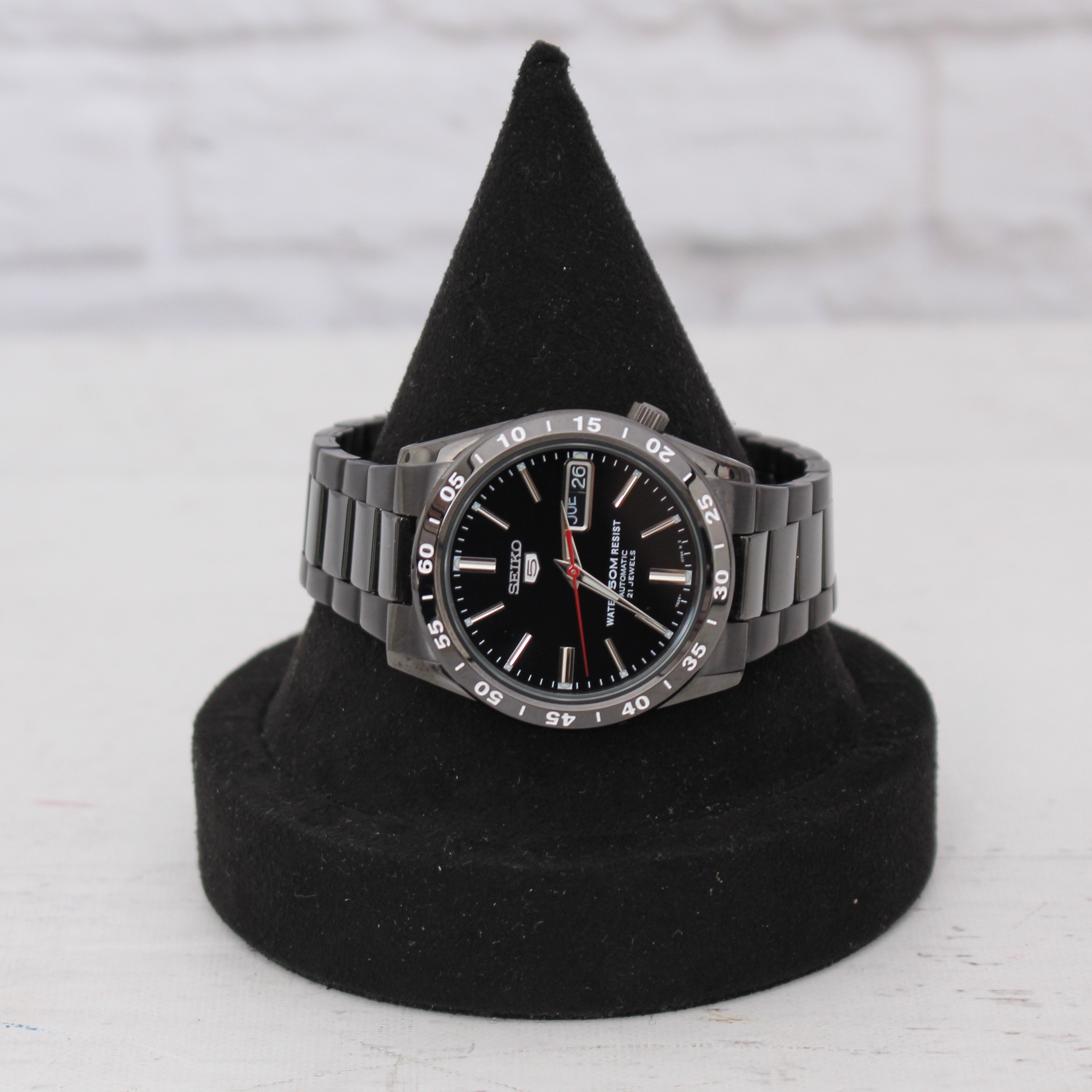 Seiko Round Black Dial PVD