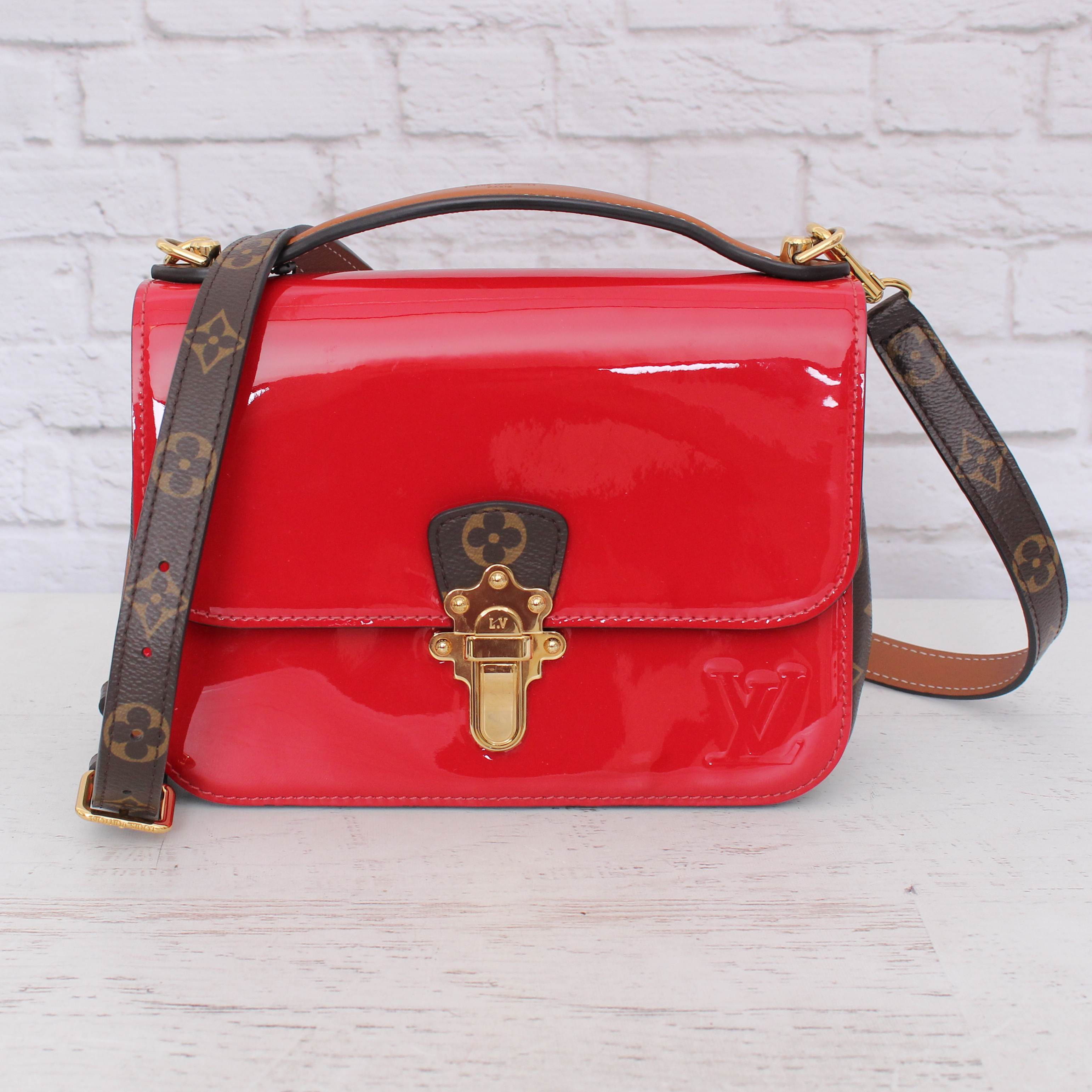 Louis Vuitton Cherrywood BB