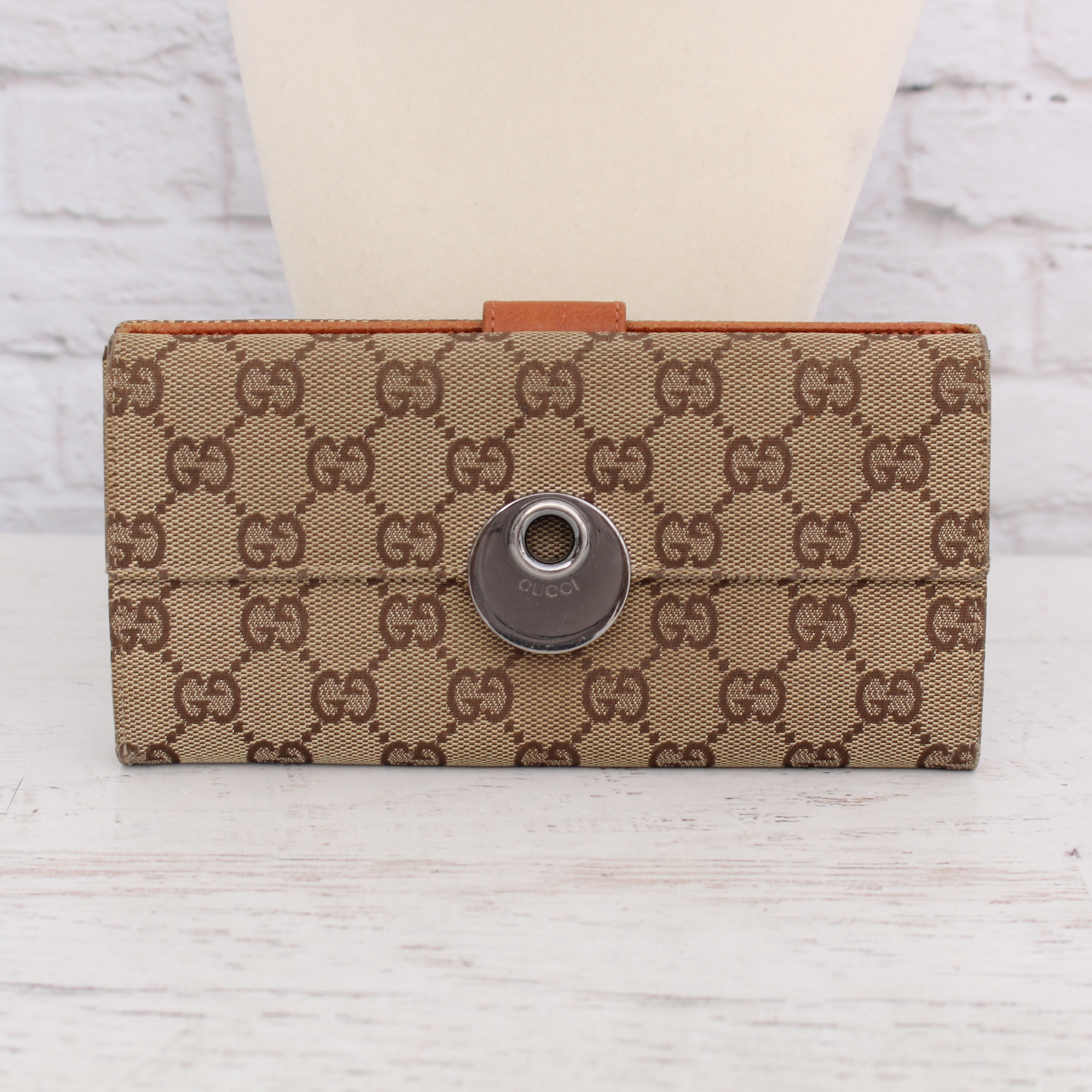 Gucci GG Canvas