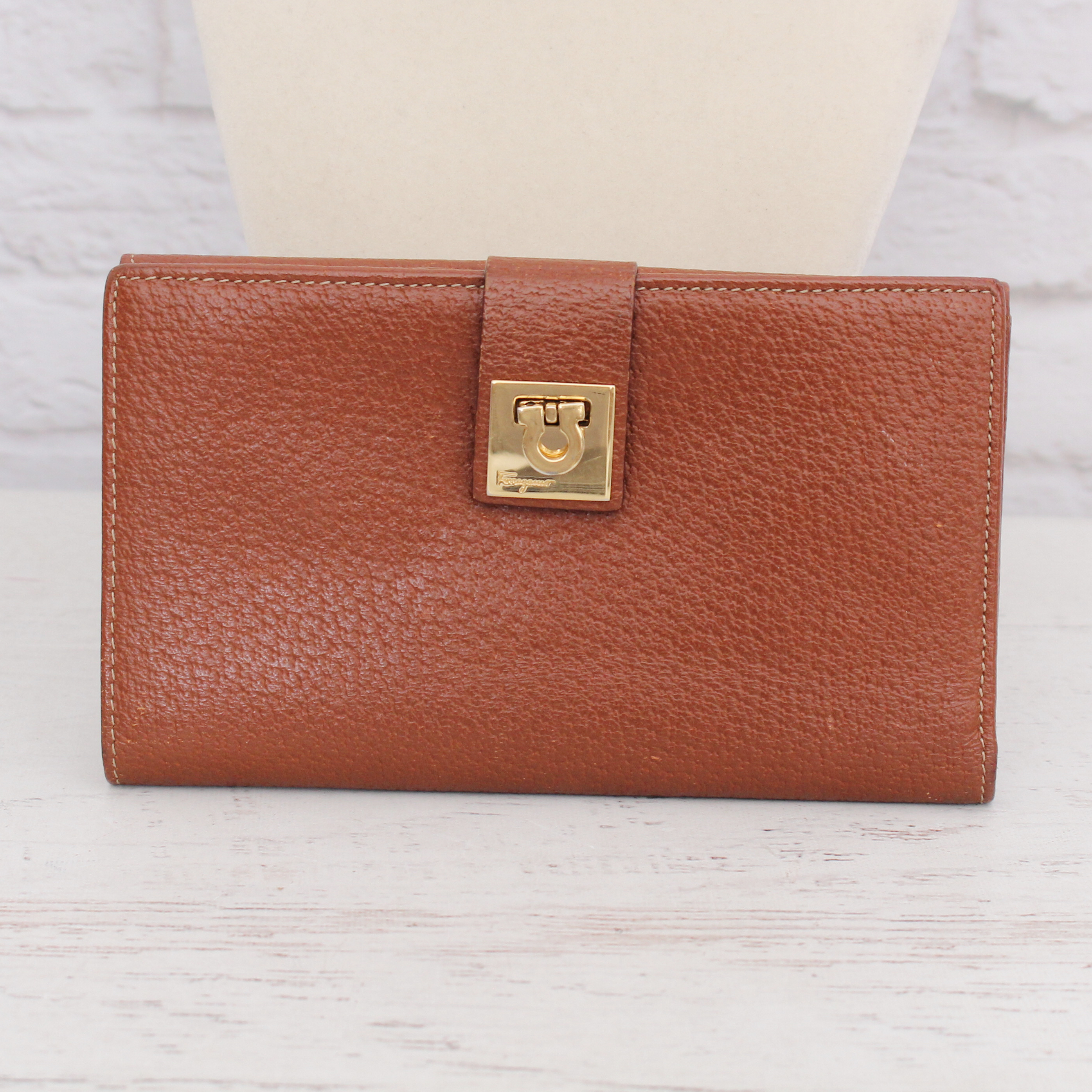 Ferragamo Continental