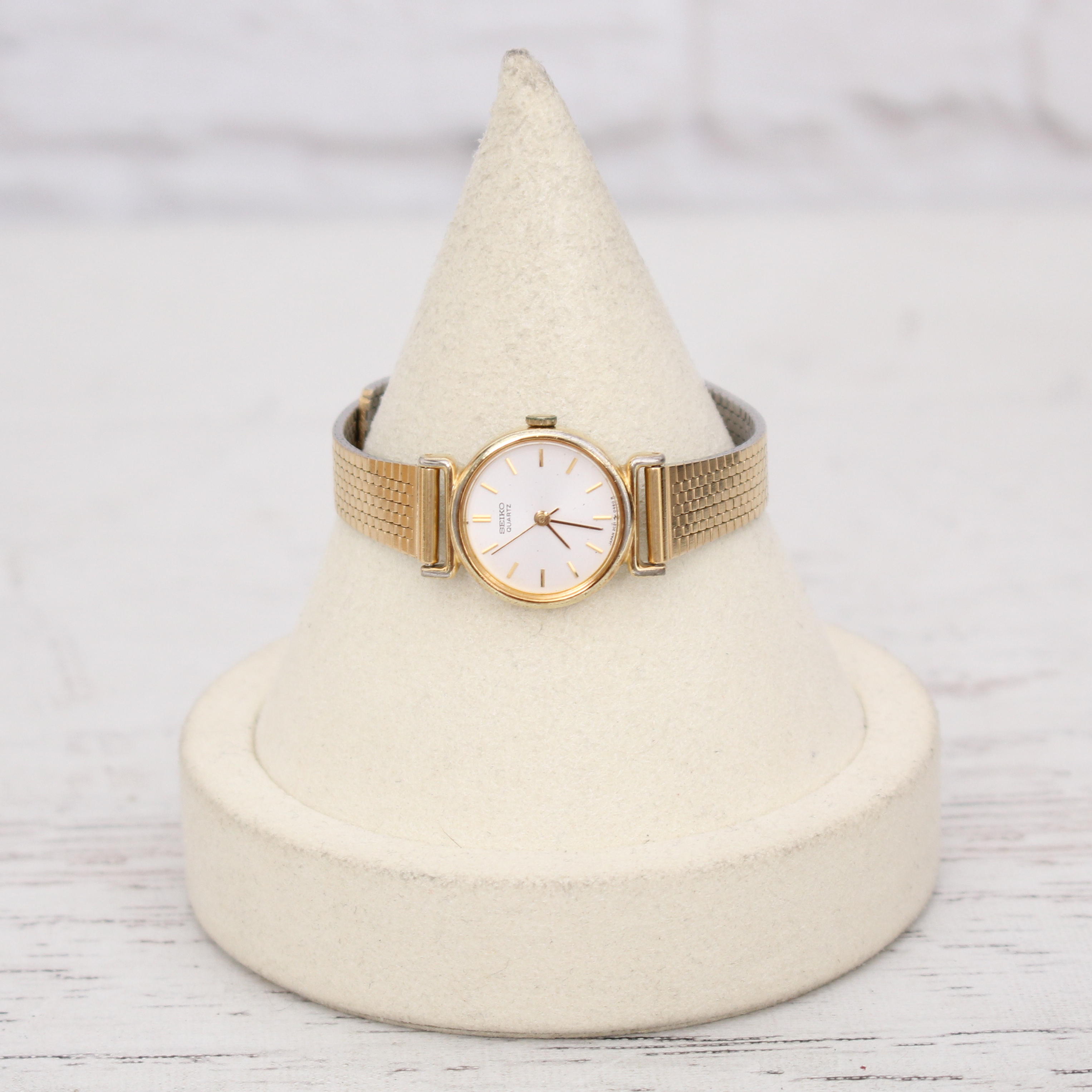 Seiko Round Dial