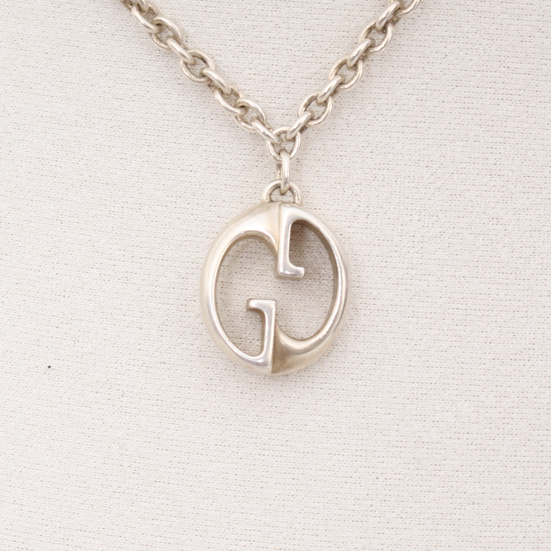 Gucci Interlocking G Pendant