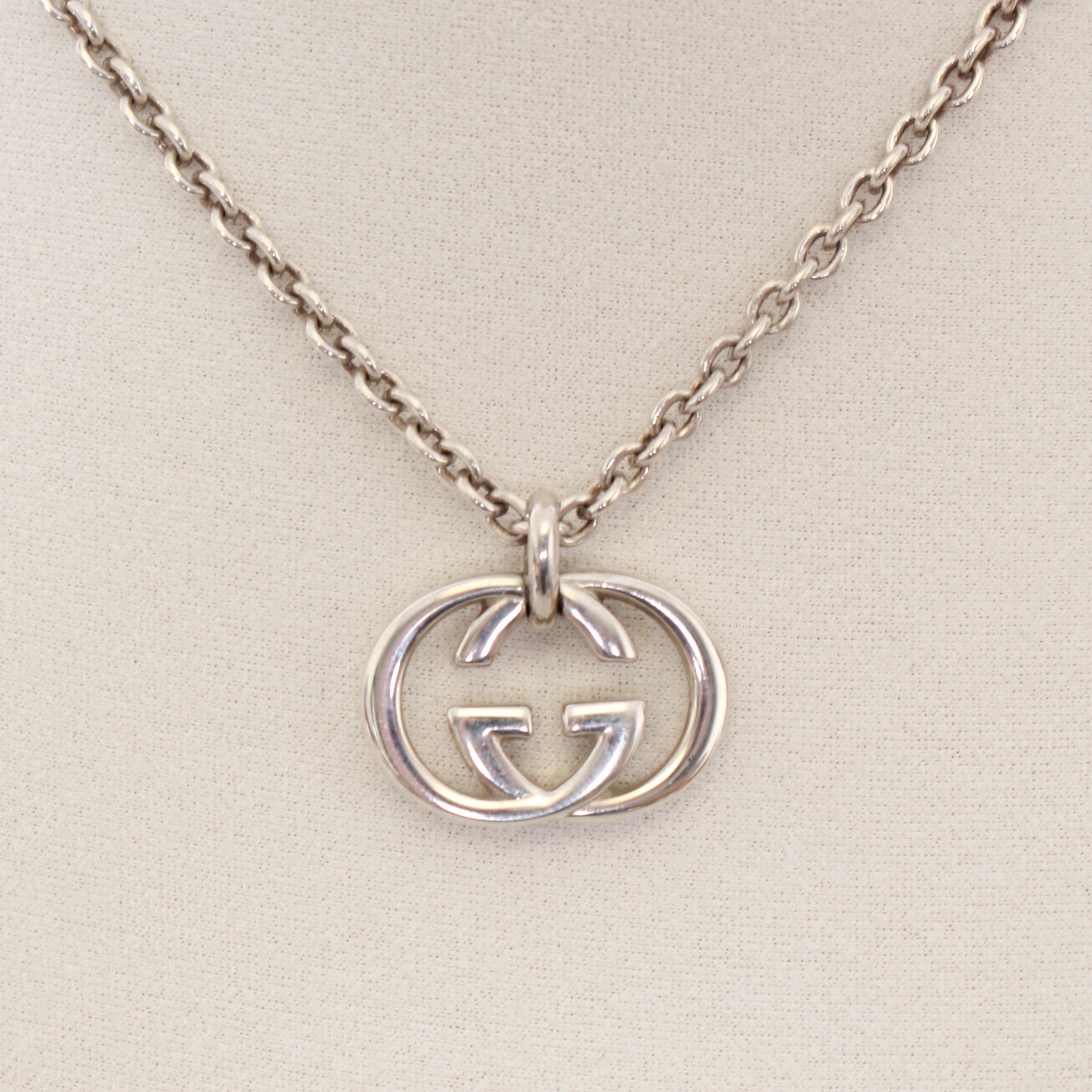 Gucci Interlocking G Pendant