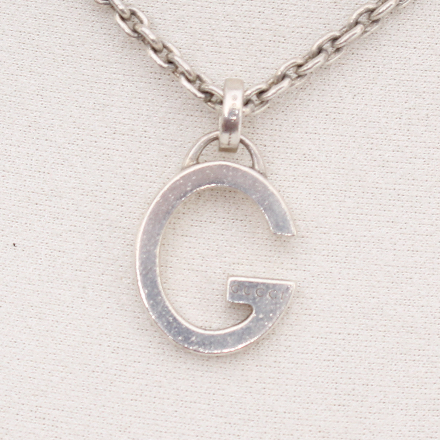 Gucci G Logo Pendant