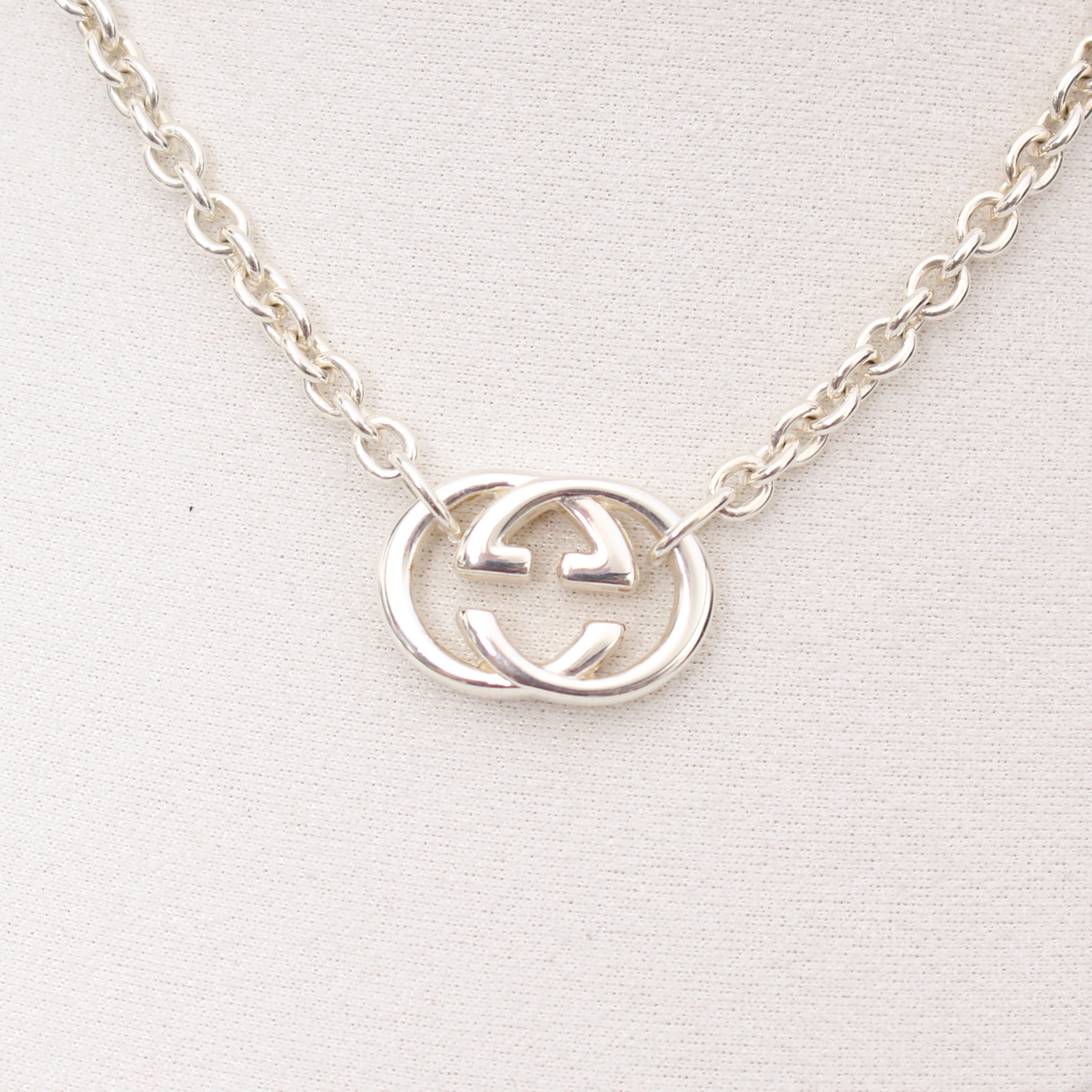 Gucci GG Interlocking Pendant