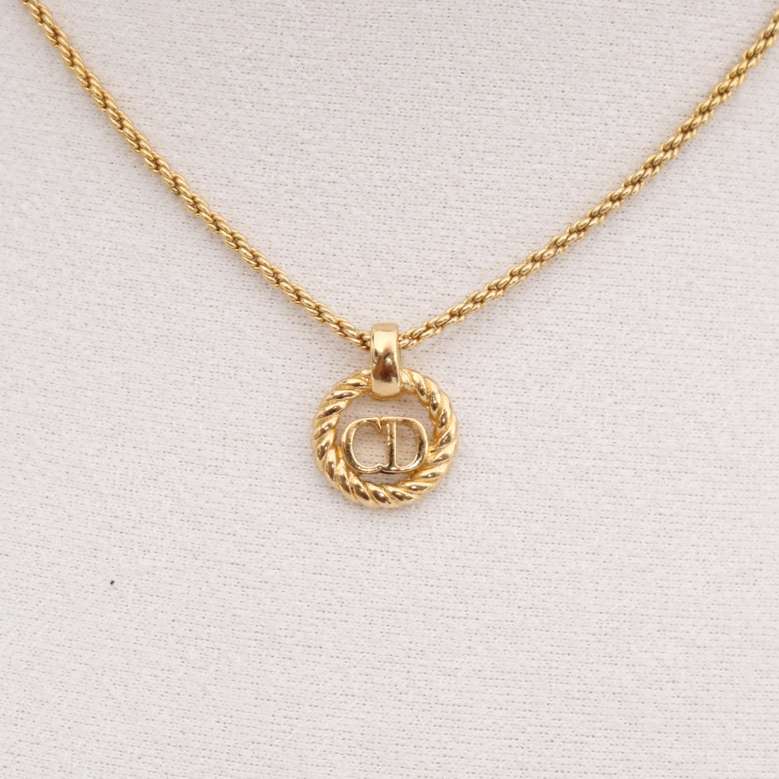Dior CD Logo Rope Circle Pendant