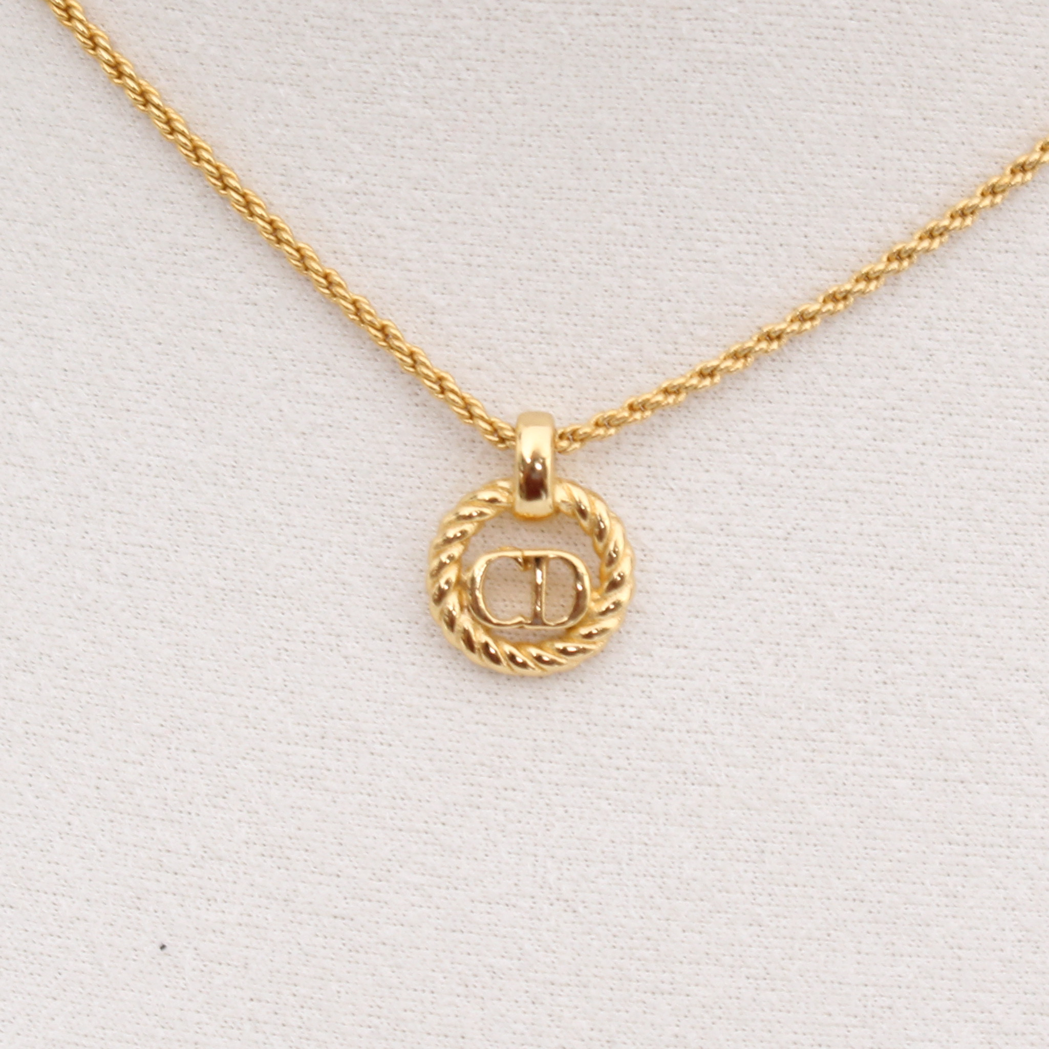 Dior CD Logo Rope Circle Pendant