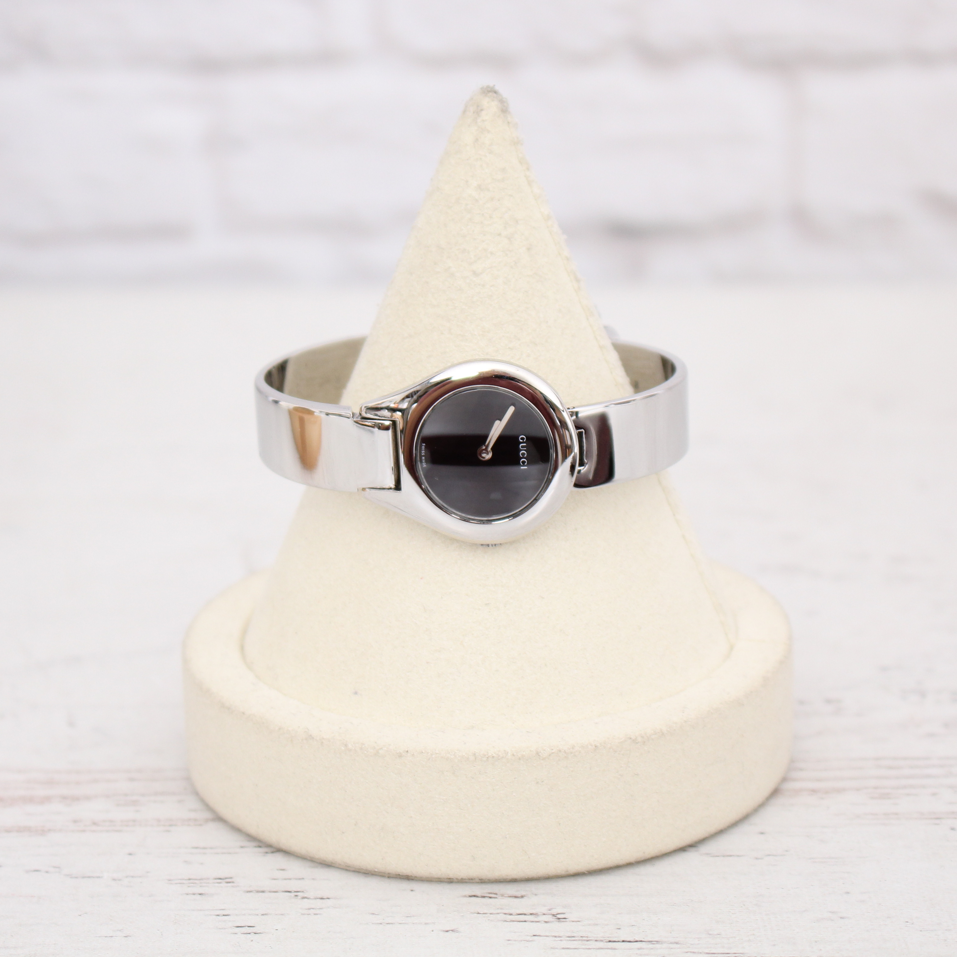 Gucci Tapered Round Case