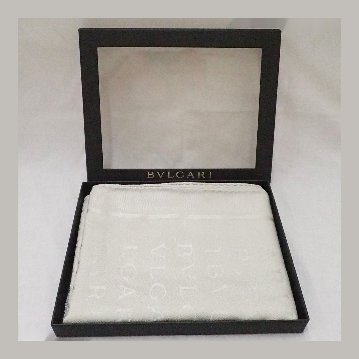 Bvlgari Logomania