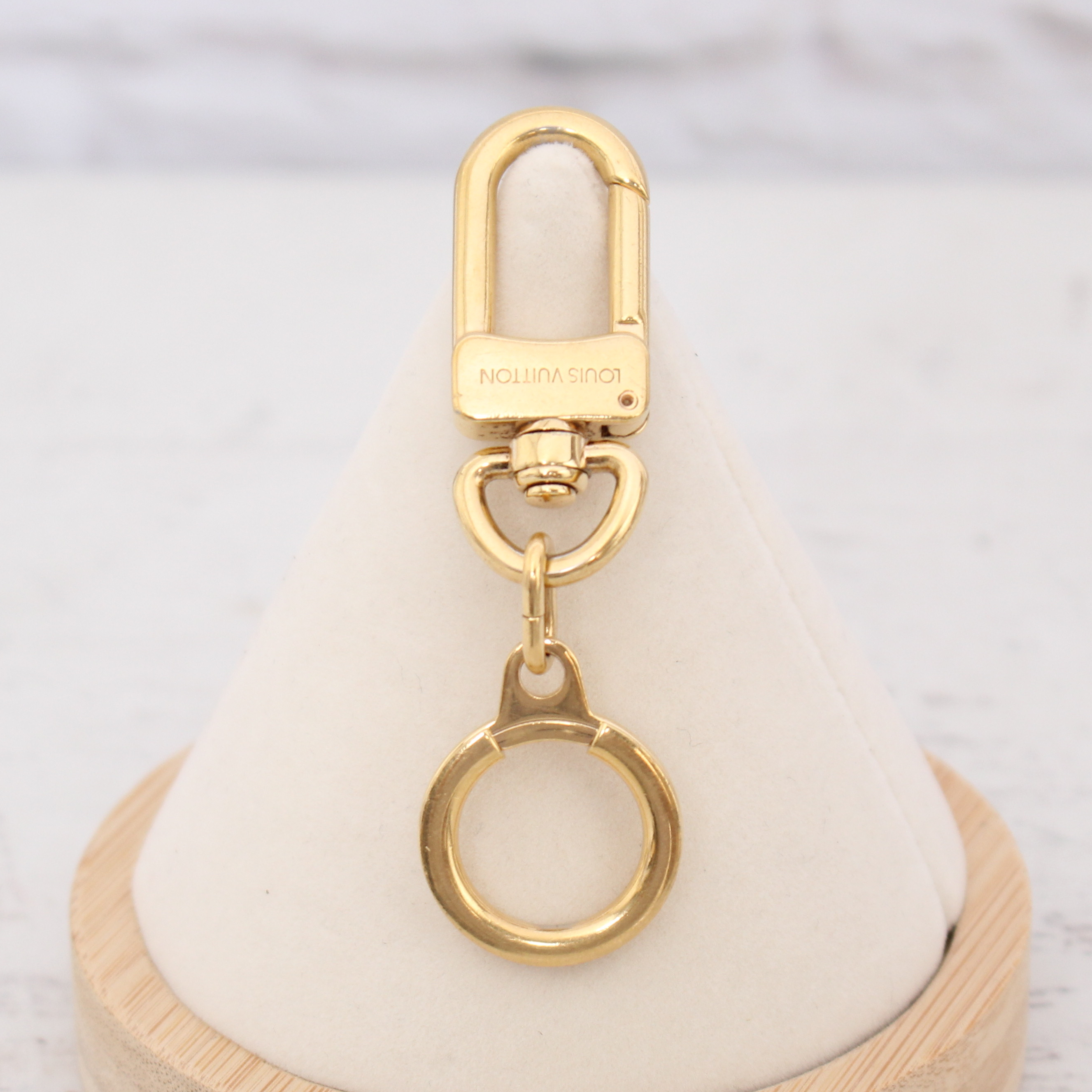 Louis Vuitton Anneau Cles