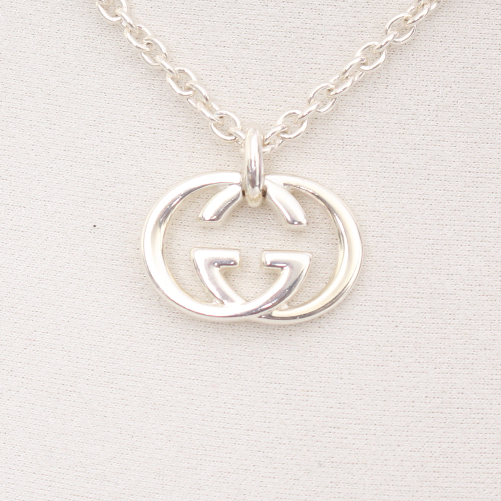 Givenchy GG Logo