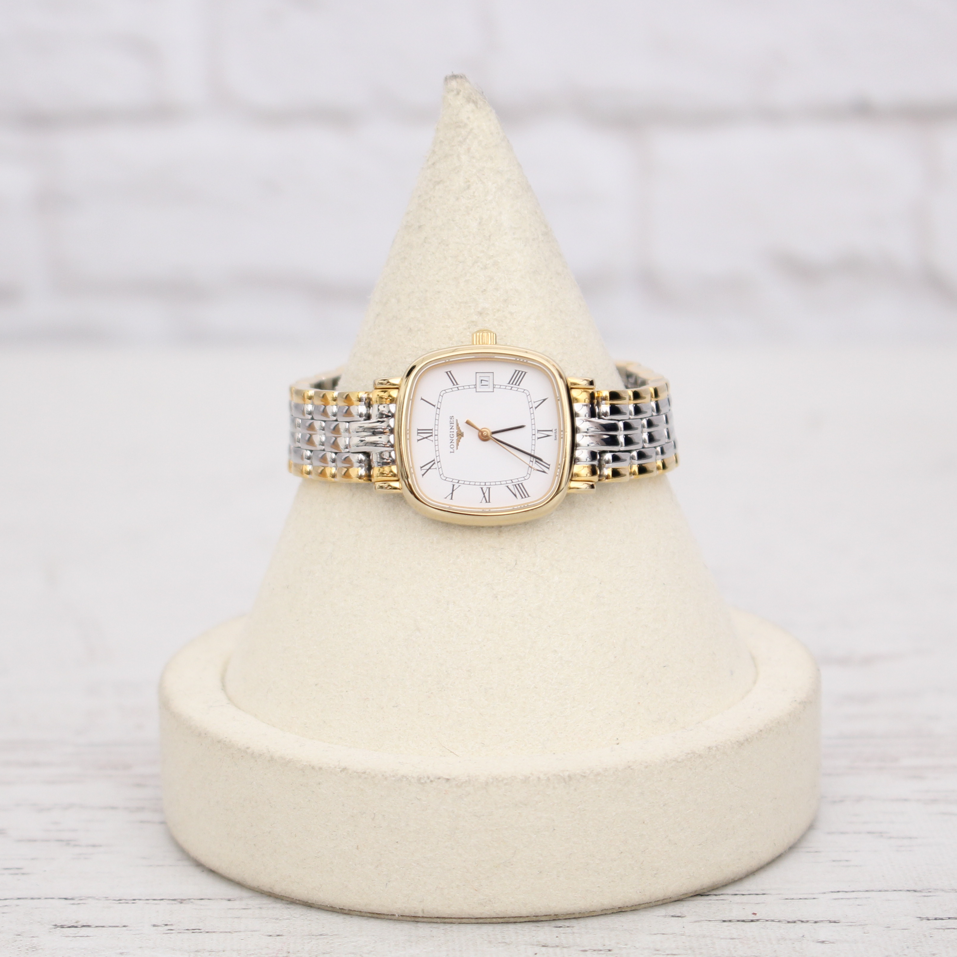 Longines Presence