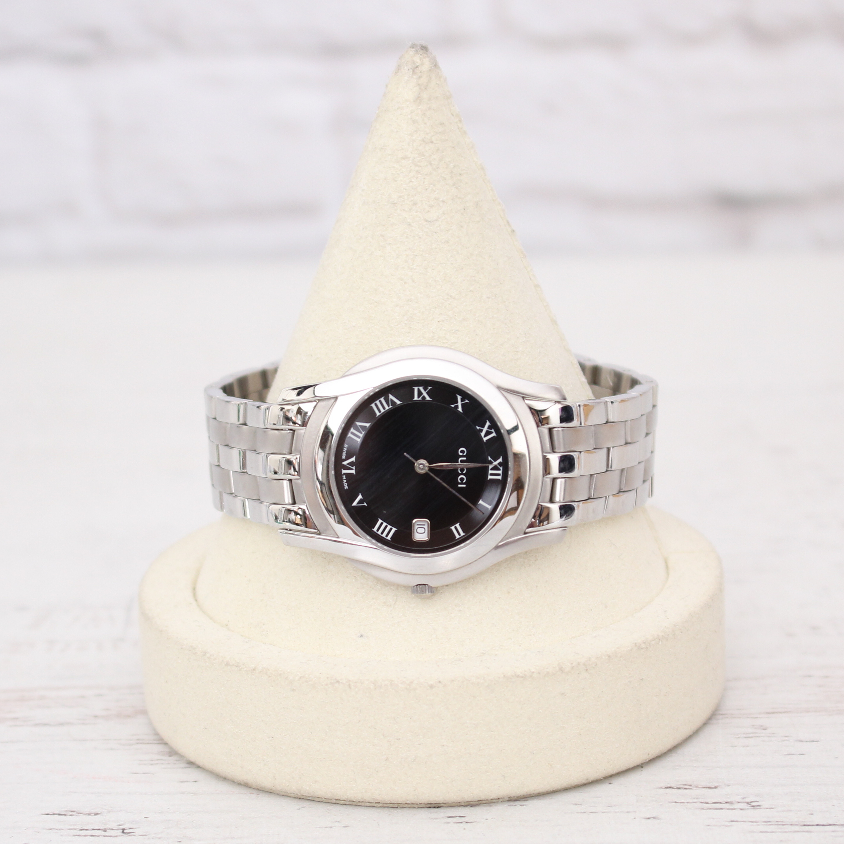 Gucci Two Tone Round