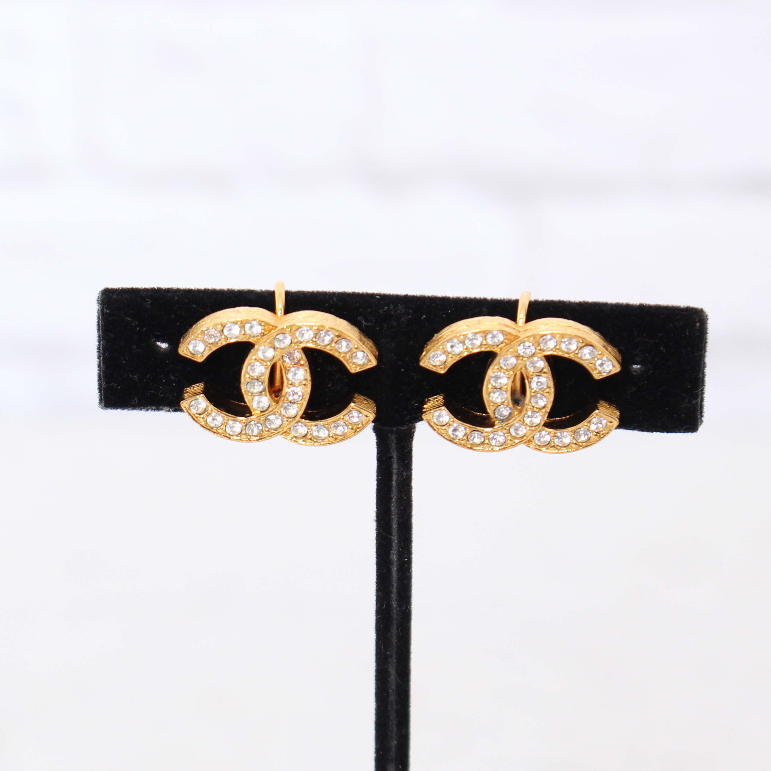 Chanel CC Stone