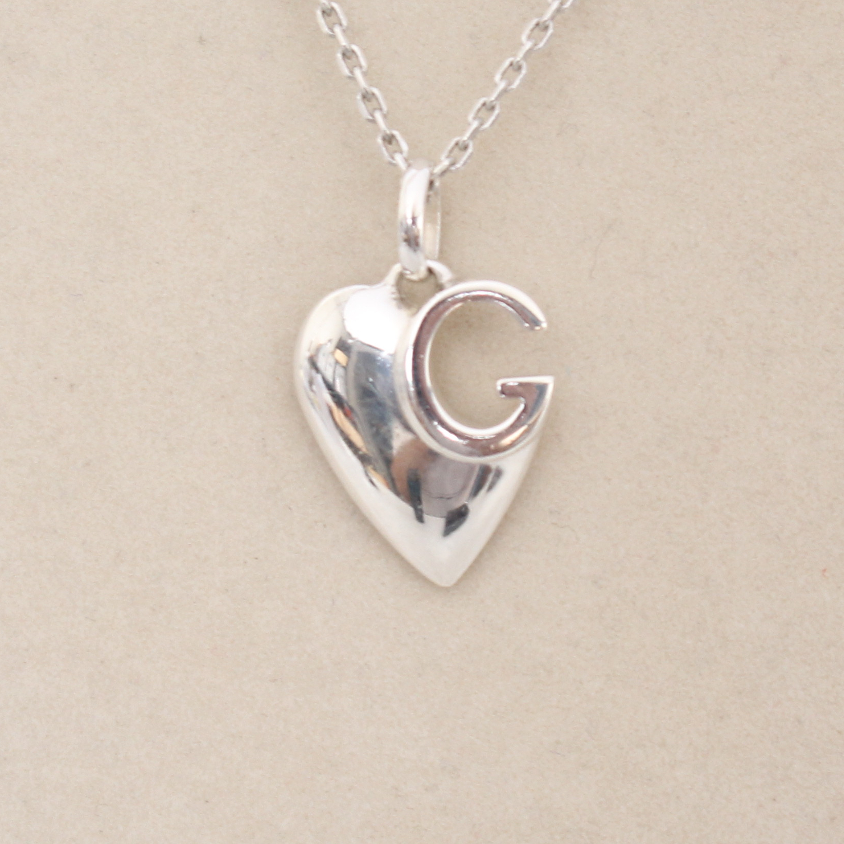 Gucci Heart Logo Weight Chain