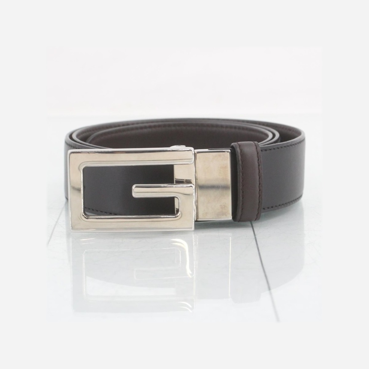 Gucci G Buckle Leather