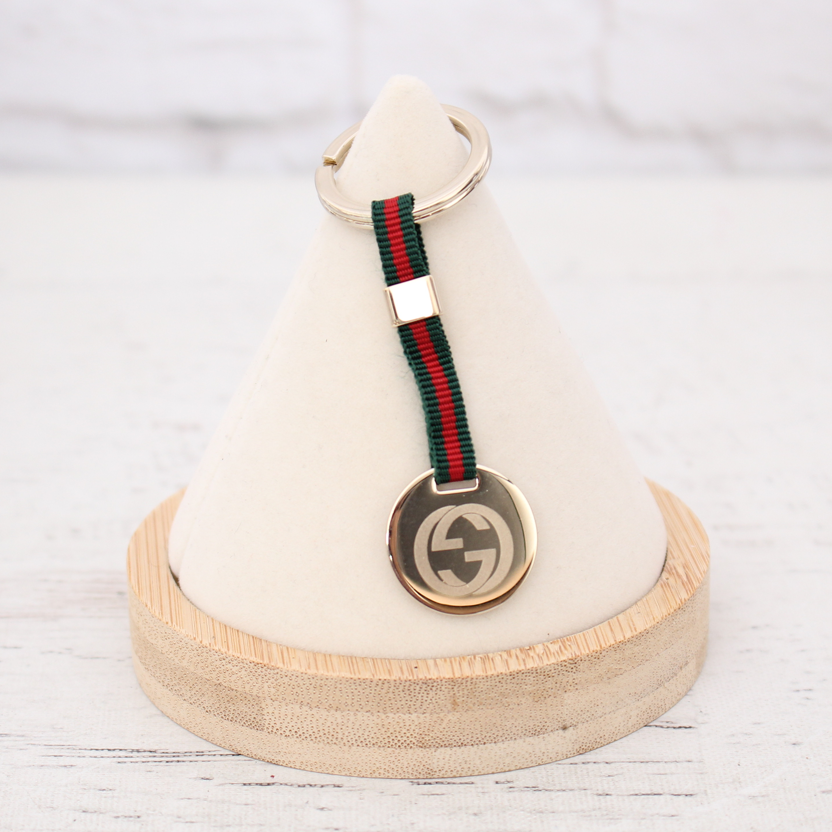 Gucci Interlocking G Disc Keyring