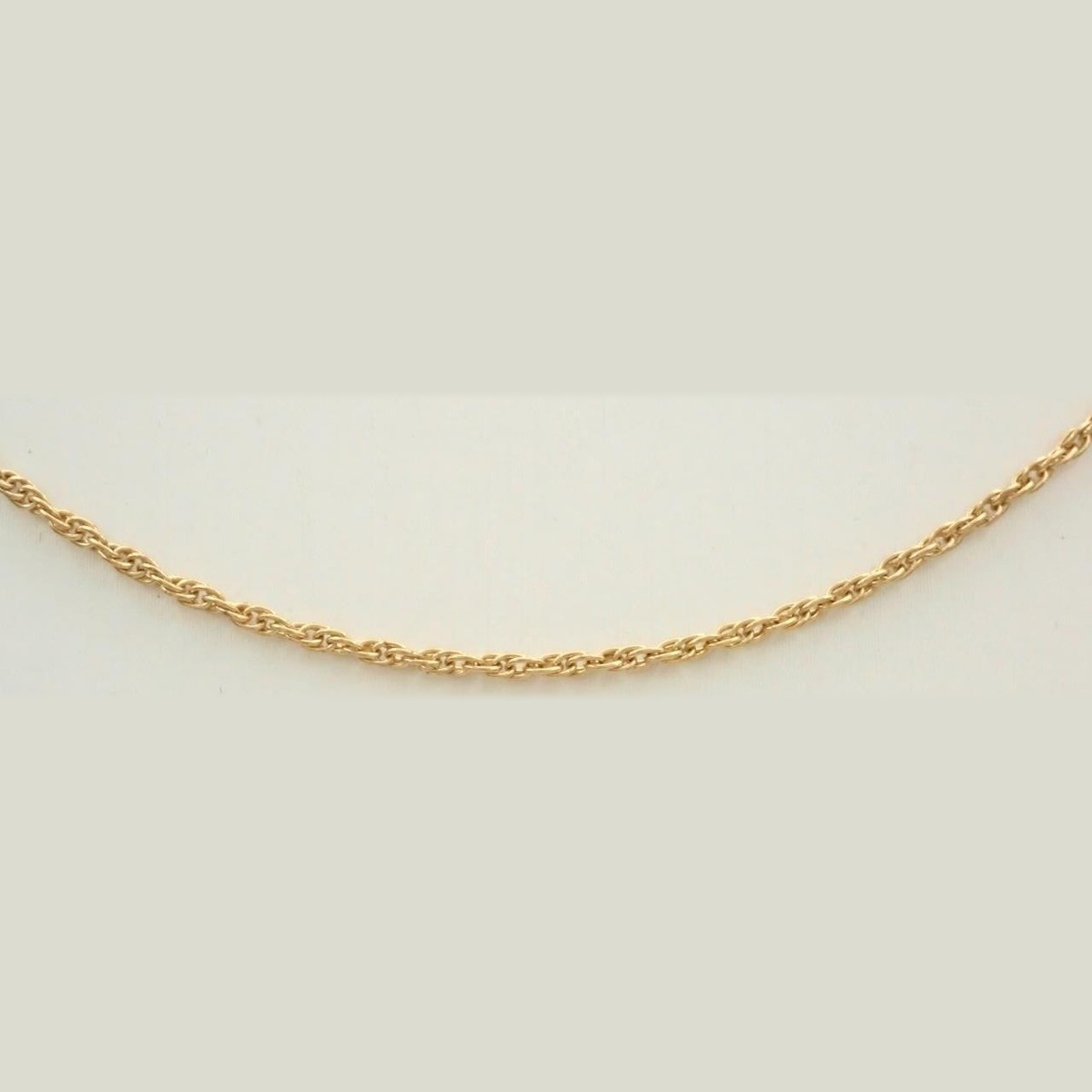 Burberry Logo Plate Rope Chain