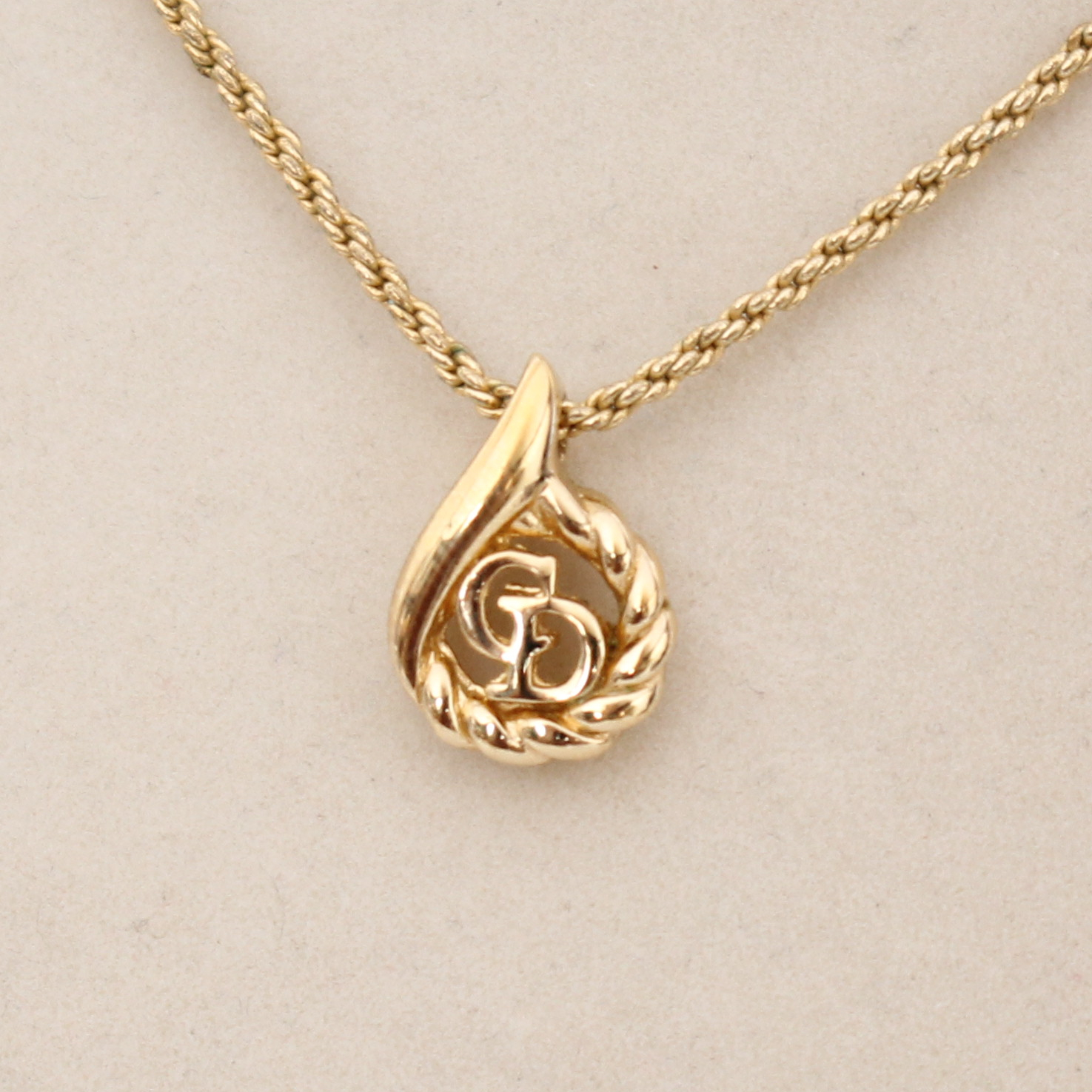 Dior CD Logo Teardrop Pendant