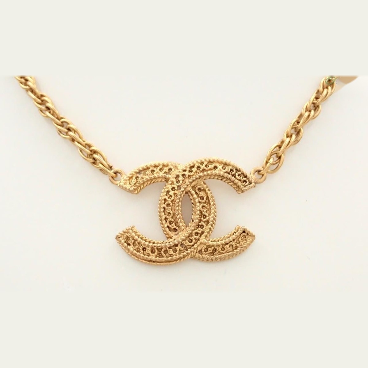 Chanel Double-Handled Chain
