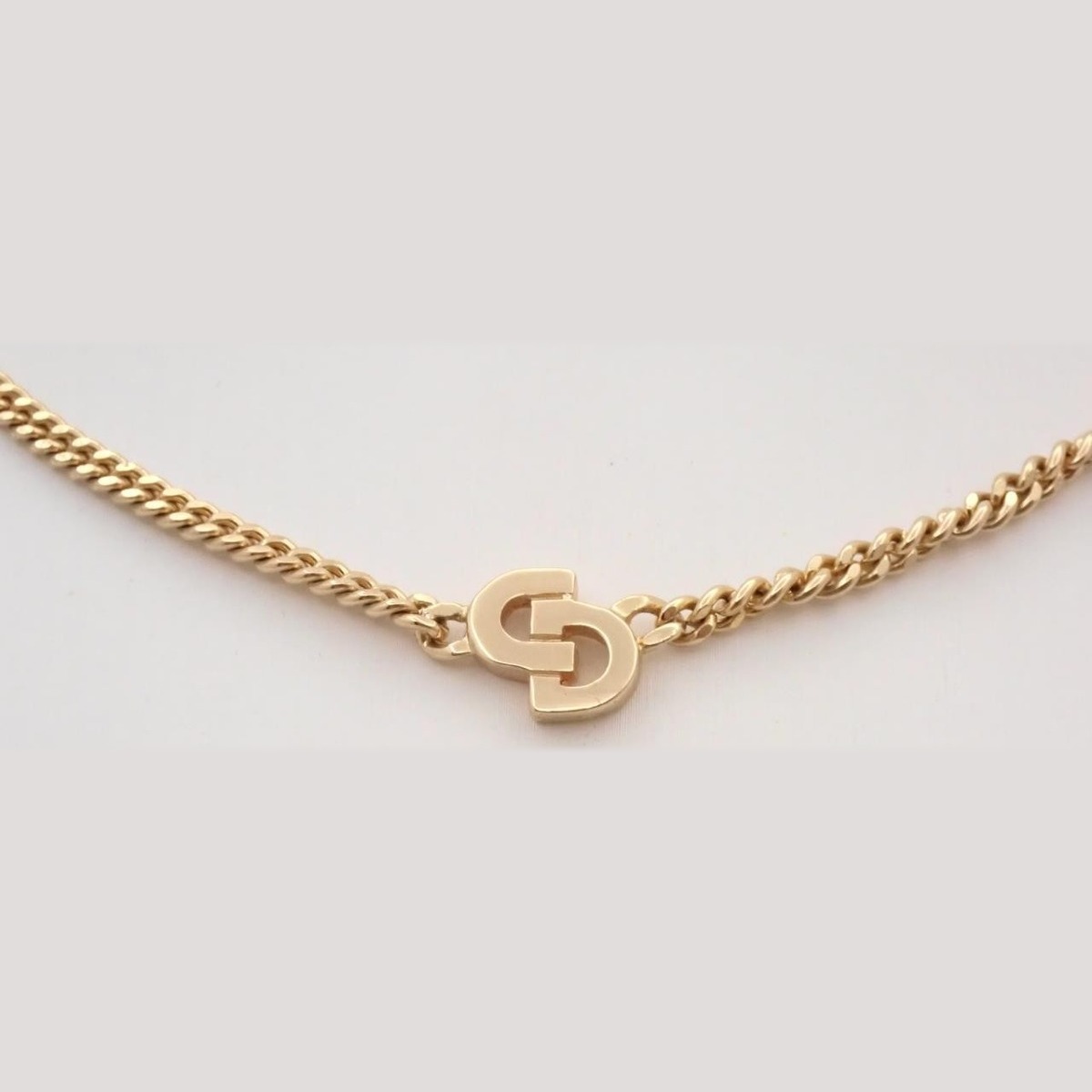 Dior CD Logo Station Chain
