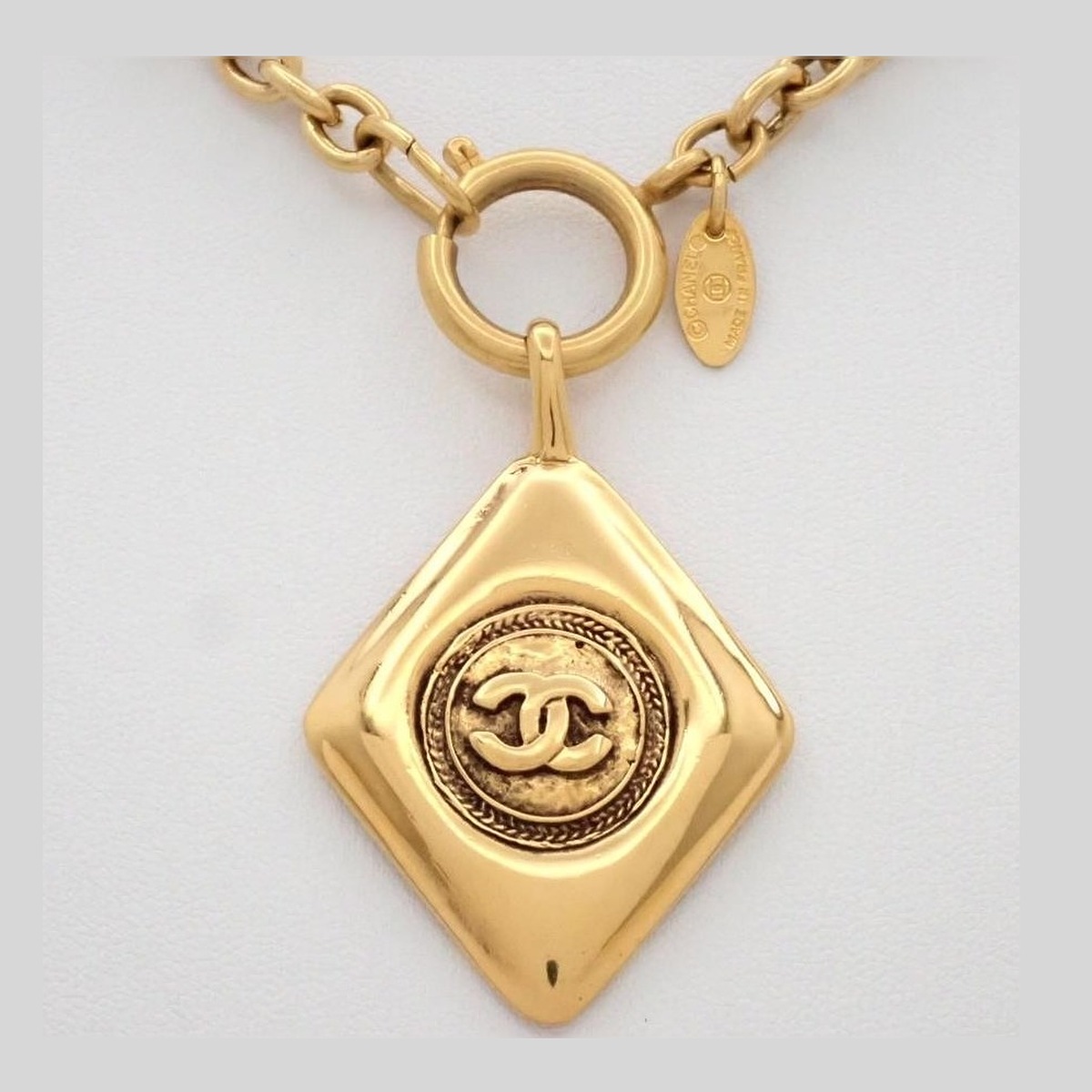 Chanel CC Chain