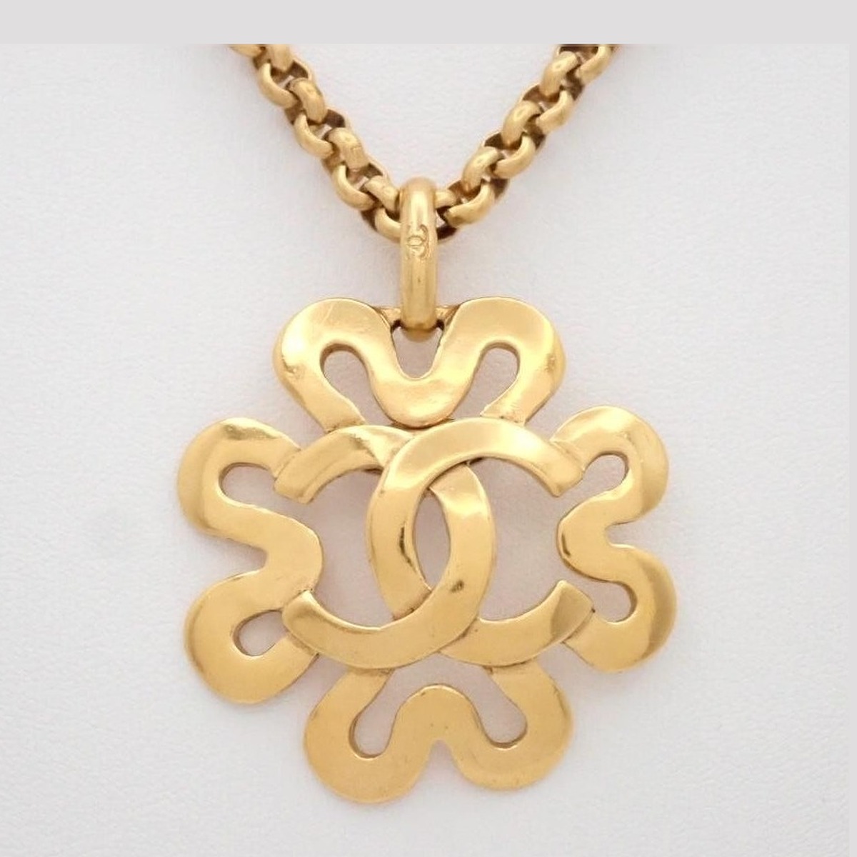 Chanel CC Clover
