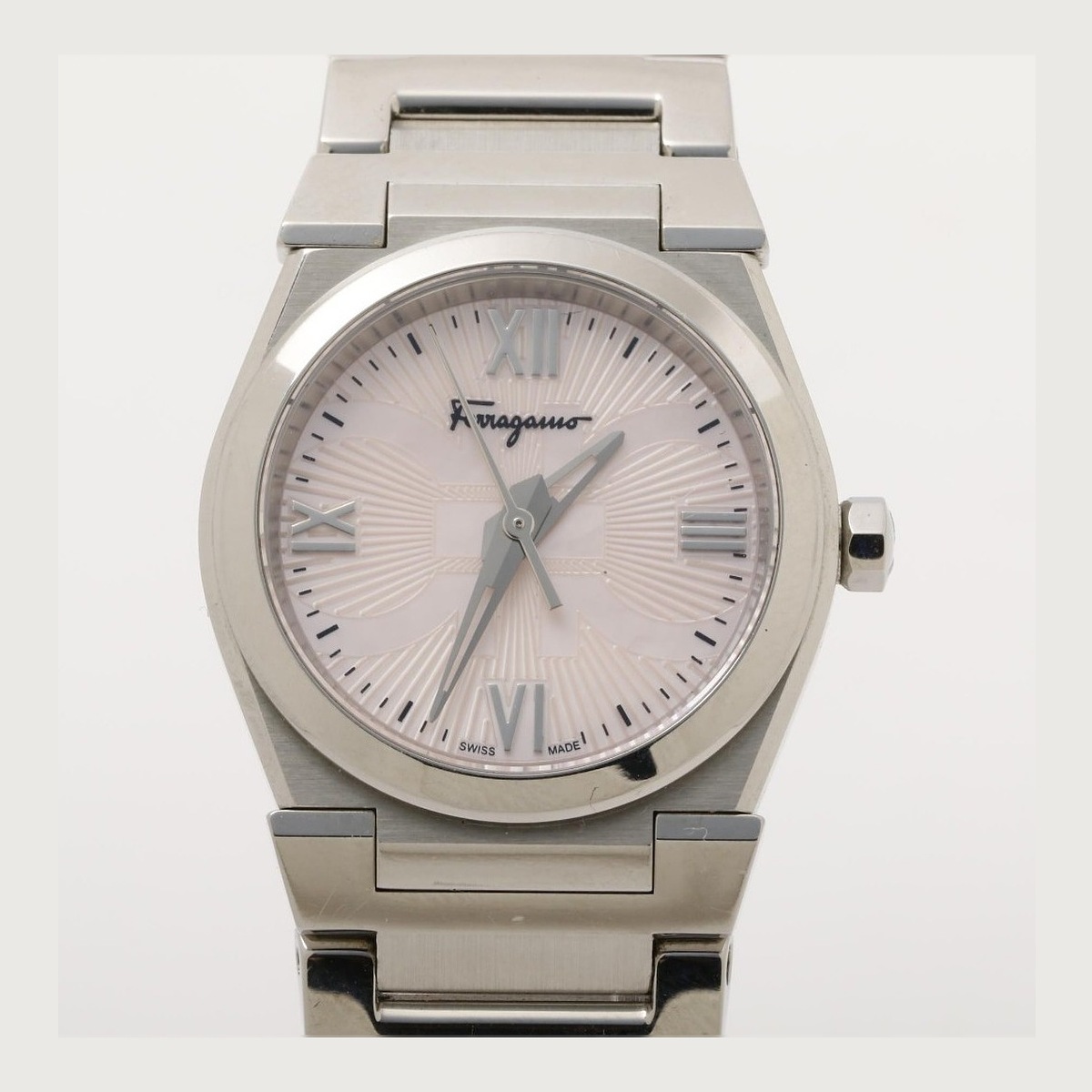 Ferragamo Round Dial