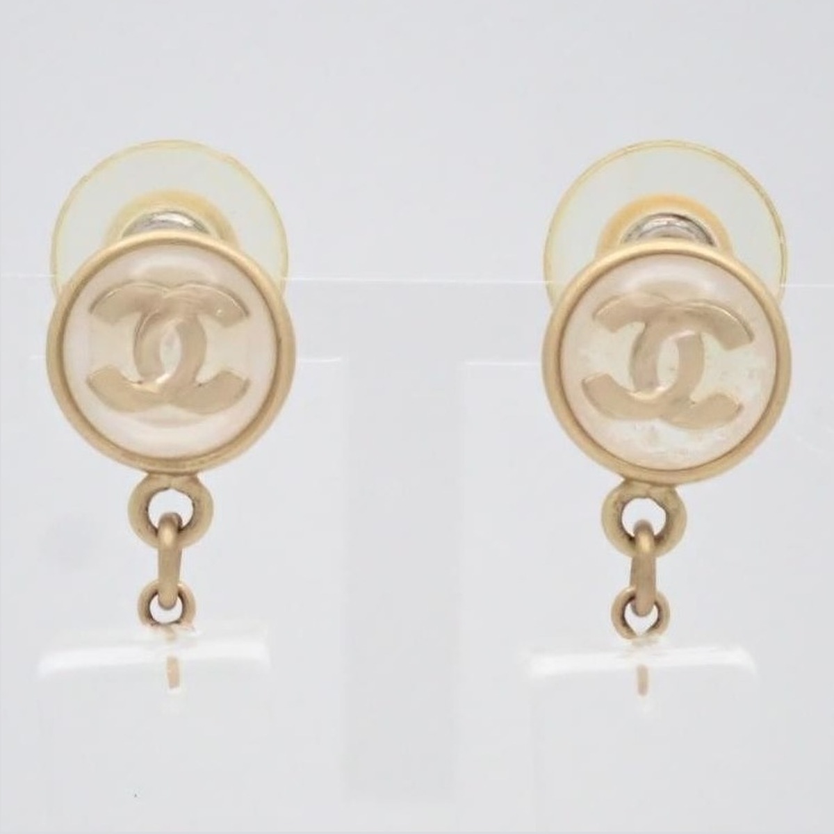 Chanel Ivory CC Drop