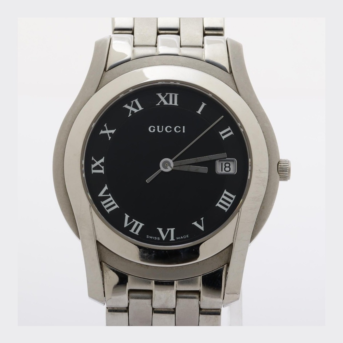 Gucci Round Dial