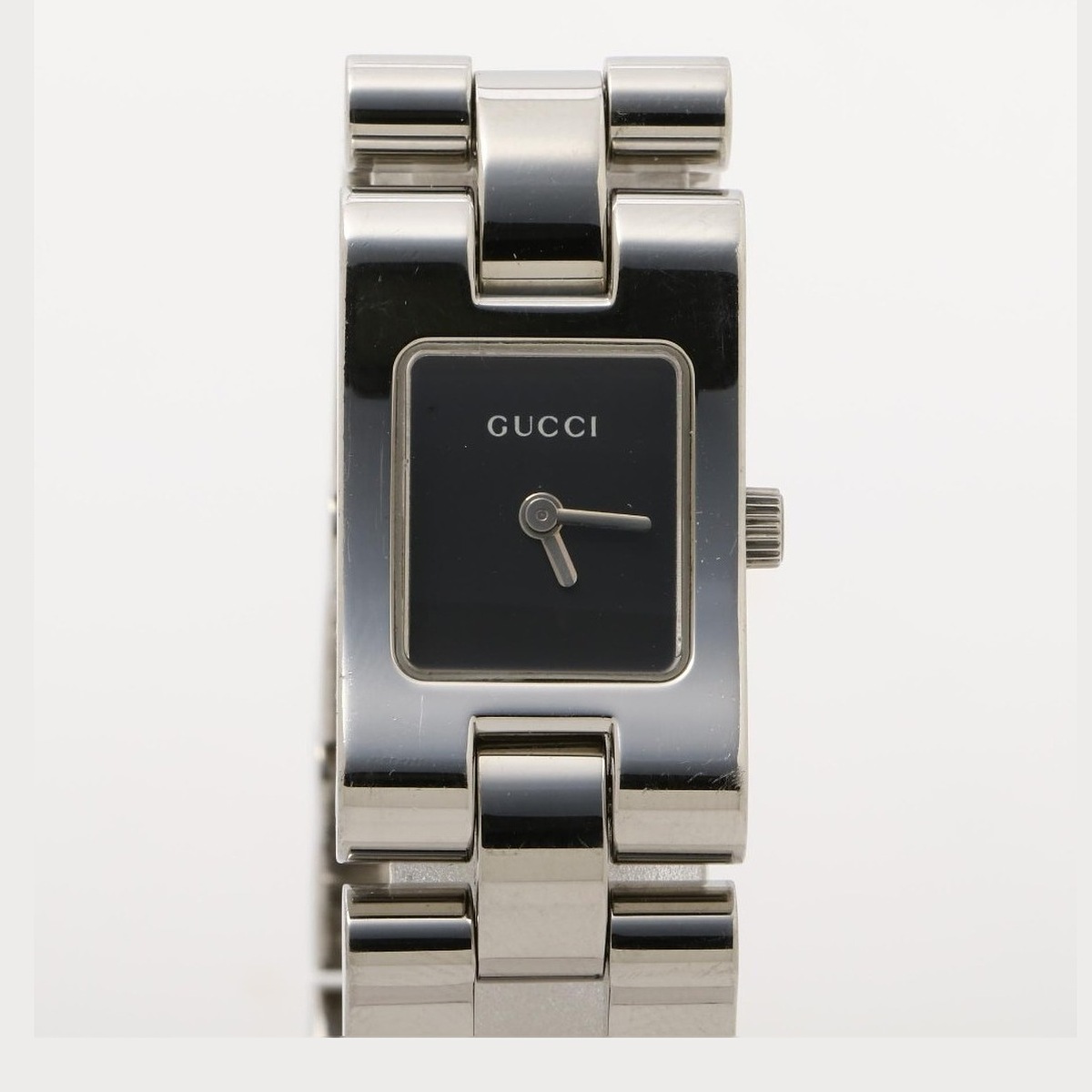 Gucci Round Dial
