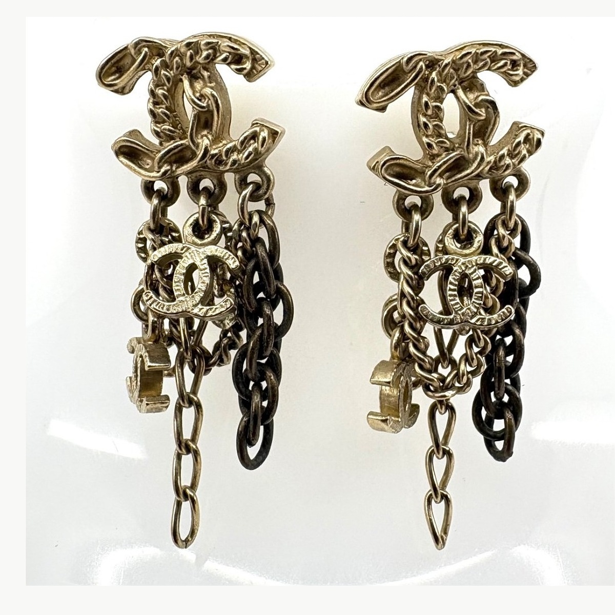 Chanel CC Chain
