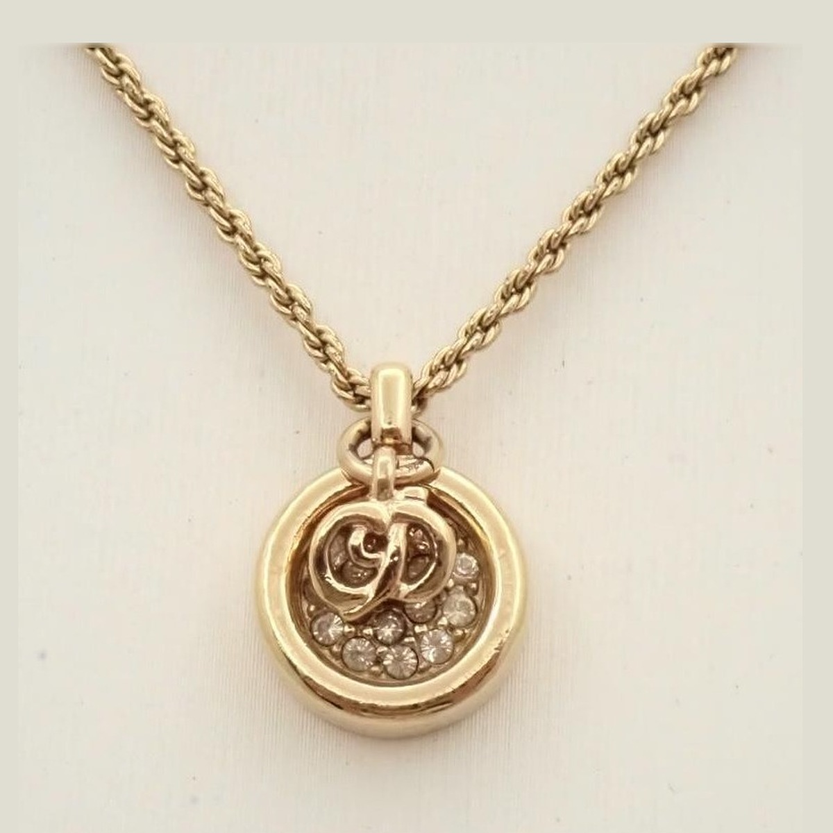 Dior Pendant